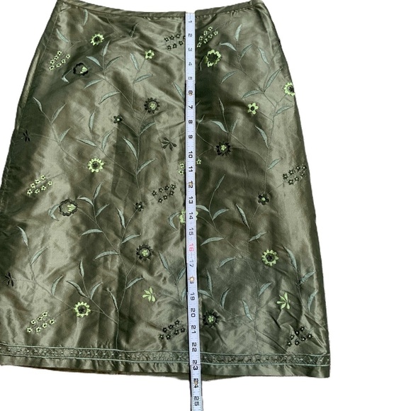 NY & CO Green Embroidered Floral Womens 100% Silk Pencil Skirt Size 6 Boho Chic - Picture 7 of 11